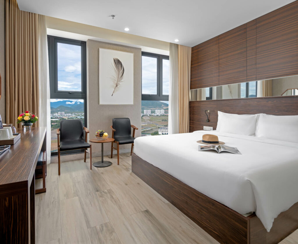 Combo nghỉ dưỡng Nha Trang 4 sao - Hạng phòng Deluxe - Emerald Bay Hotel & Spa Nha Trang